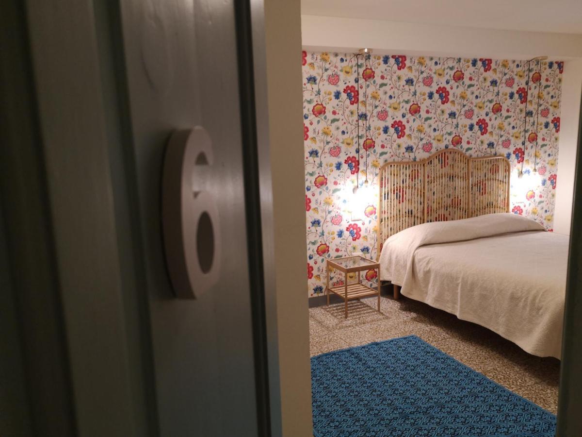 Casa Pagio Hotel Bosa Eksteriør billede