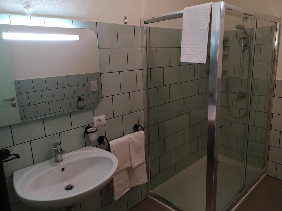 Casa Pagio Hotel Bosa Eksteriør billede