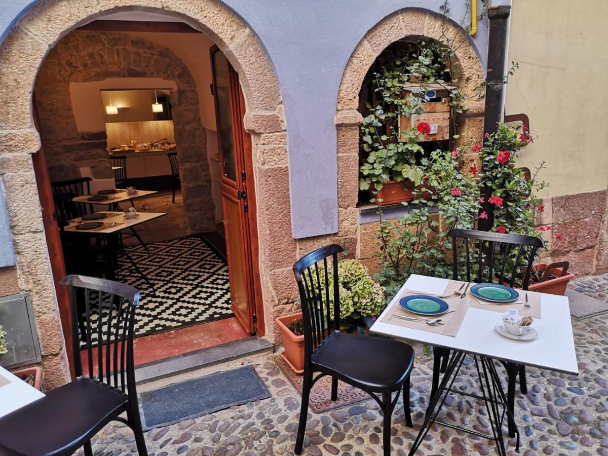 Casa Pagio Hotel Bosa Eksteriør billede
